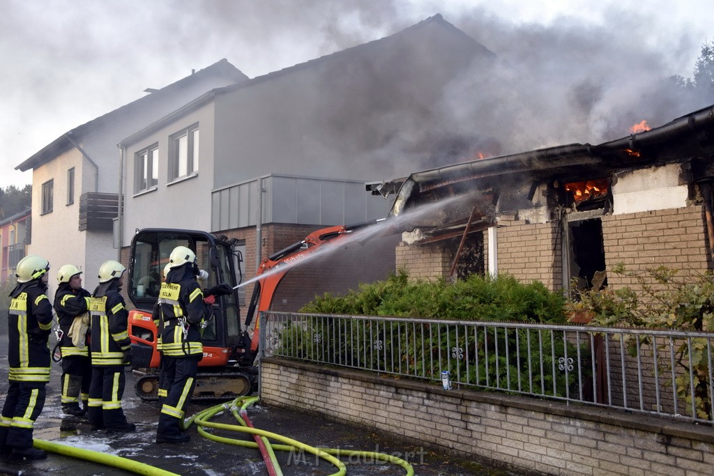 Feuer 2 Y Explo Koeln Hoehenhaus Scheuerhofstr P1764.JPG - Miklos Laubert